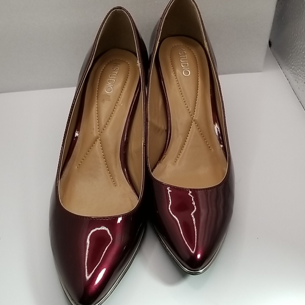 Kstudio patent burgundy block heels